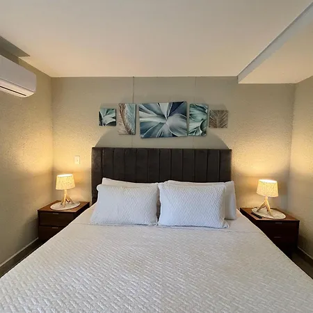 Dominique1409 Con Jacuzzi En Balcon * Cartagena