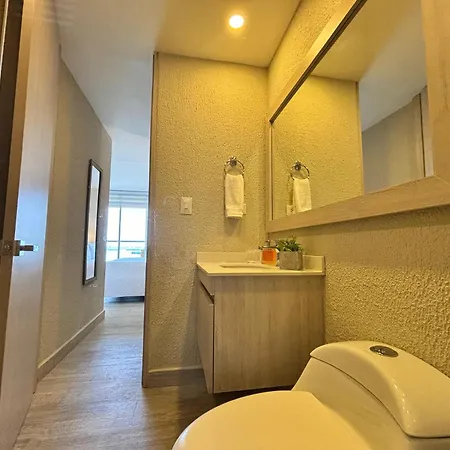 Dominique1409 Con Jacuzzi En Balcon Apartamento *
